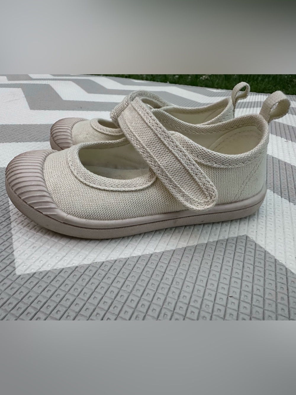 Cat & Jack Canvas Mary Jane’s